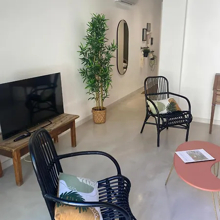 Maison Diderot * Aigues-Mortes